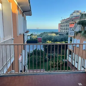 Appartamento Spazioso A, Diano Marina